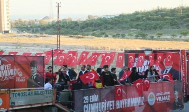 Cumhuriyet Bayramı Tırı, coşkuyu tüm Toroslara yaydı