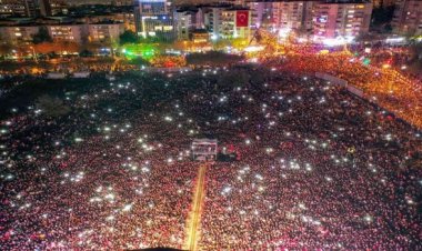 Cumhuriyetin 99. yılı Nilüferde coşkuyla kutlandı
