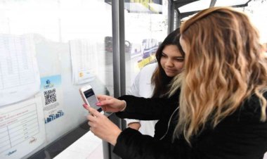 Balıkesirde durak ve otobüslerde beklemek boş zaman olmaktan çıkıyor